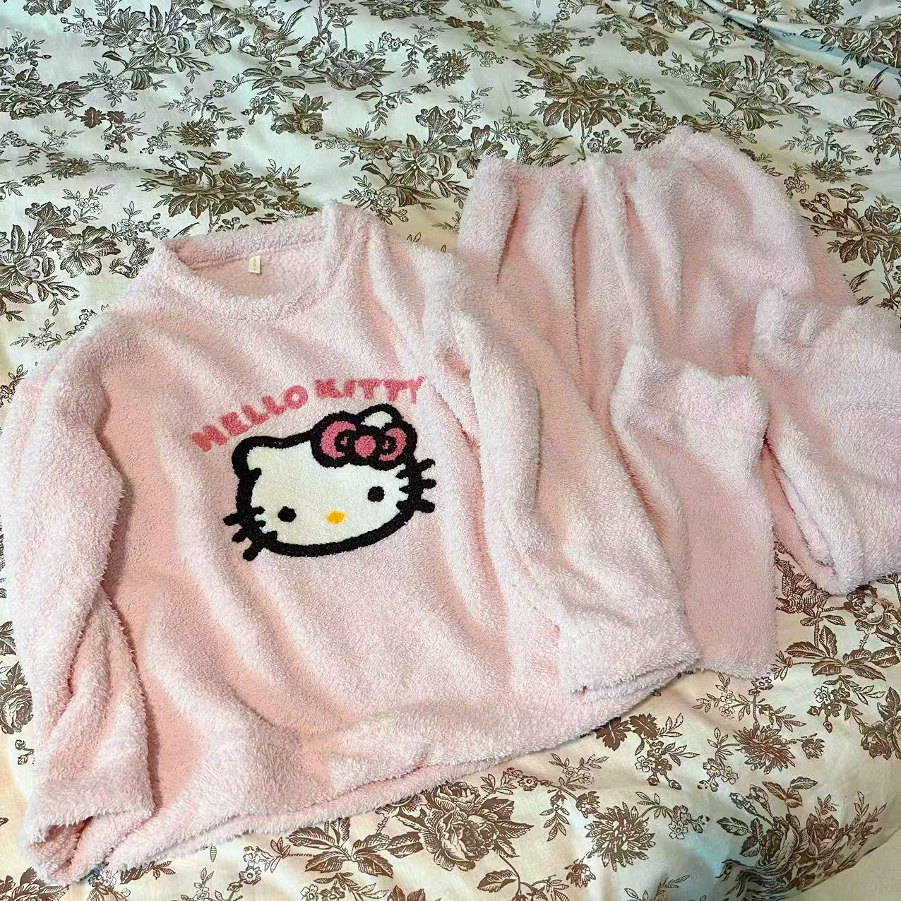 可爱珊瑚绒睡衣女冬季 圆领长袖+裤子 保暖家居服套装