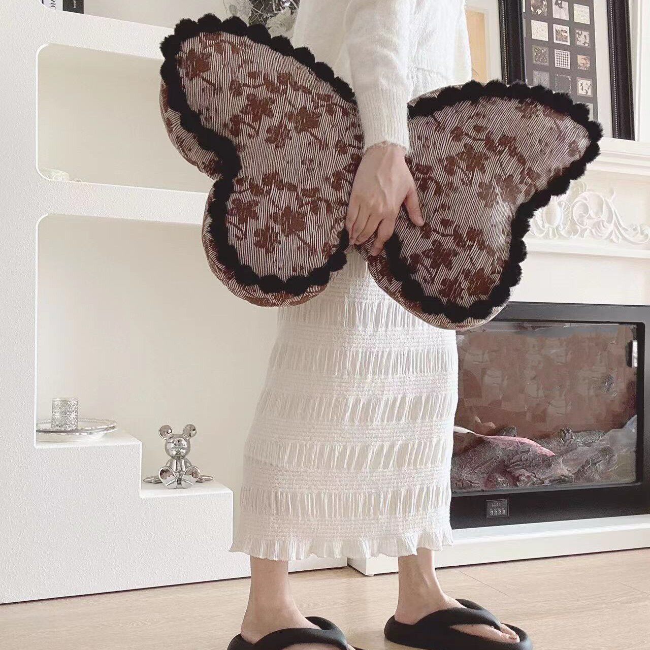 复古蝴蝶抱枕 长60cm高40cm厚度15cm