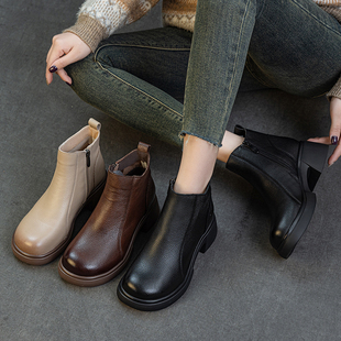 头层牛皮女皮靴2025秋季新款复古中粗跟轻便防滑真皮短筒马丁靴