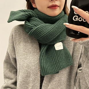 短款墨绿色围巾女秋冬季毛线针织加厚保暖小围脖少女奶白色小围巾