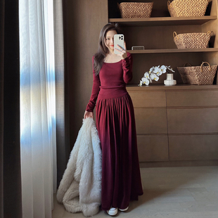 自带磨皮深酒红羊毛方领针织半裙 安可拉贵族红 FAN 冬新品