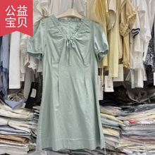 档口实拍2025夏新款百搭V领泡泡袖连衣裙女棉麻减龄小个子甜美风