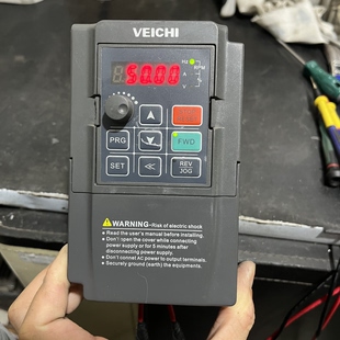 伟创变频器 AC60E-S2-R75G 0.75KW 220V 原装拆机 功能包好