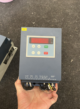 雷诺尔软启动器JJR1017 功率17KW电流30A电机软起动器 RENLE 包好