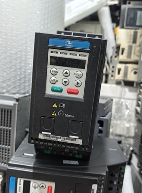 二手汇川变频器MD200S2.2 2.2KW 单相220V原装无修功能包好