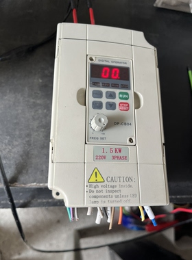 海利普HLP-C+变频器 HLPC+01D523BY 1.5KW 220V三相 门机变频器