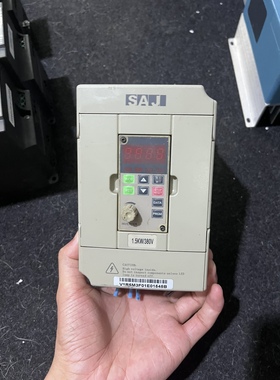 SAJ三晶变频器8000 V1R5M3 1.5KW/380V二手拆机 功能包好