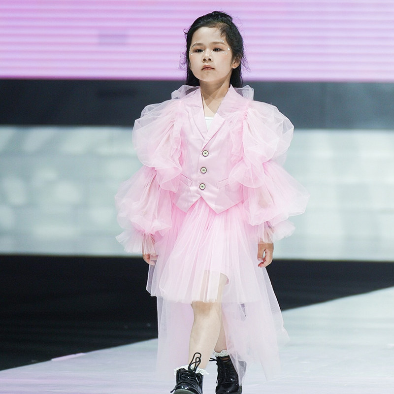 WANJUN皖君发布会新款走秀礼服夸张公主裙T台走秀生日礼服夏季租