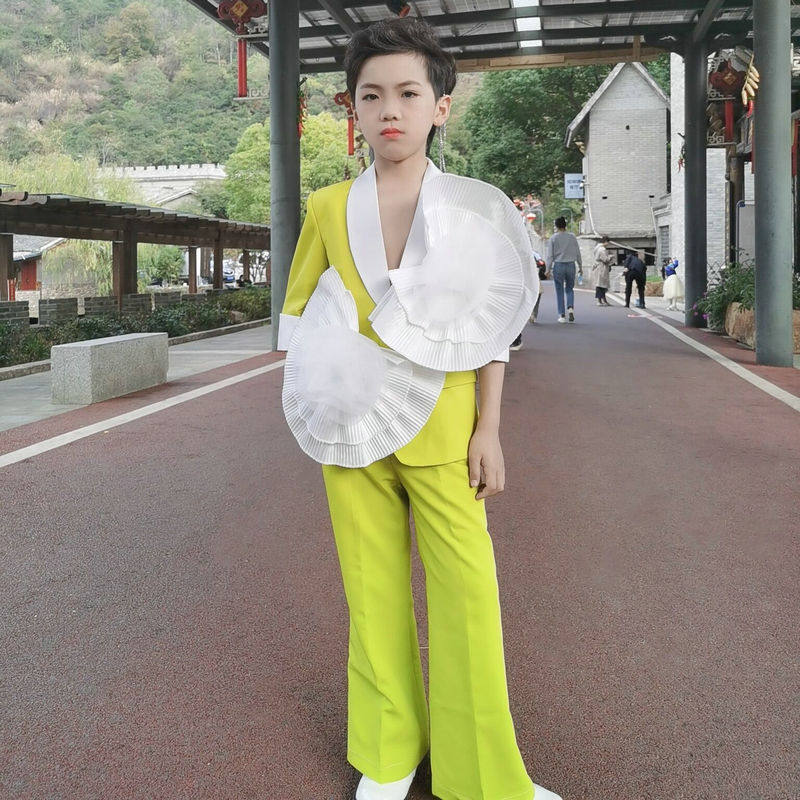男童西装绿色花朵演出服T台演出