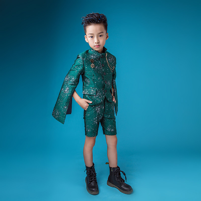 新款走秀喇叭袖礼服墨绿色短款