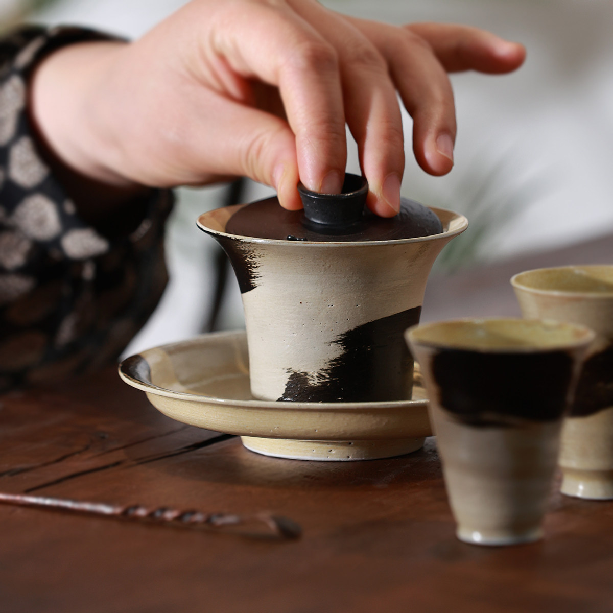 牧渔水墨手绘不烫手可悬停盖碗