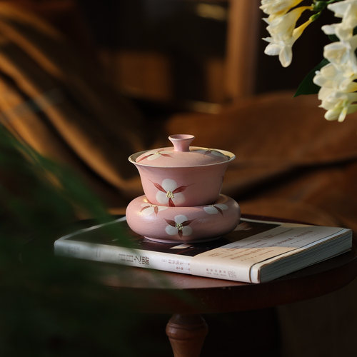 粉色高颜值设计师盖碗景德镇手工