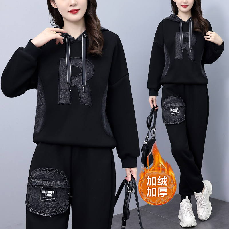 大码女装冬季加绒加厚时尚套装女2025新款卫衣+牛仔裤刺绣两件套