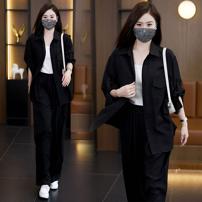 休闲宽松设计感时尚套装
