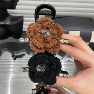 E5015线花朵8cm抓夹女2025新款 双面鲨鱼夹高级感发夹后脑勺发饰