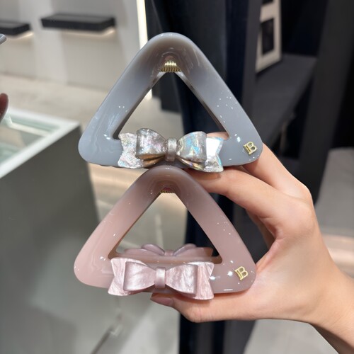 A0640粉灰蝴蝶结三角抓夹10cm中号显发量盘发少女鲨鱼夹发饰百搭