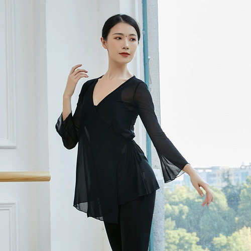 Классический кардиган, спортивная одежда, мегафон, профессиональный костюм, новая коллекция