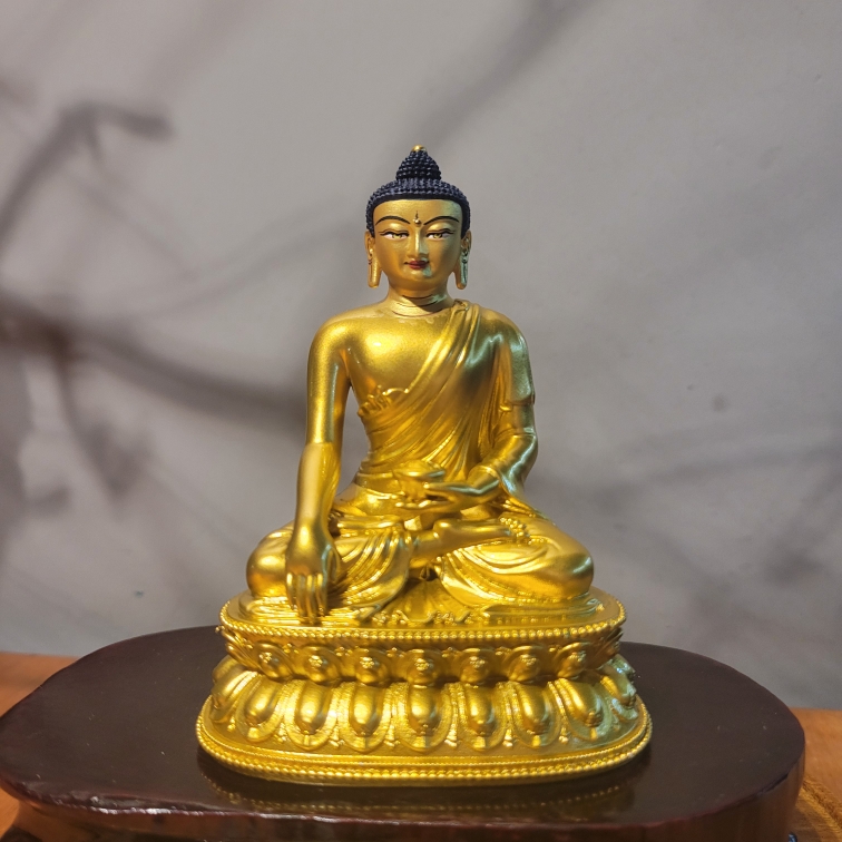 尼泊尔工艺释迦牟尼佛像摆件三宝佛紫铜藏传造像家居供奉