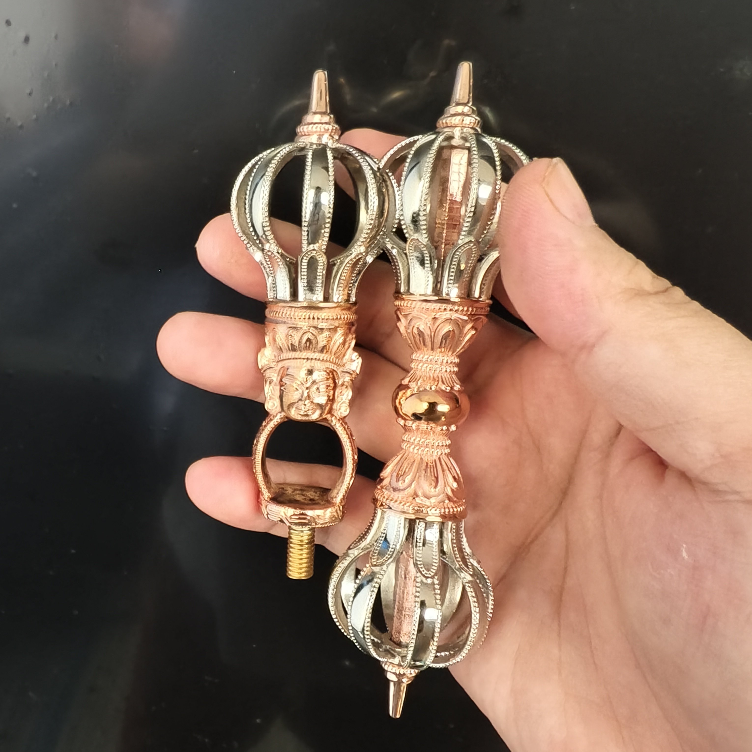 尼泊尔工艺藏传纯铜九股金刚杵降魔杵铃杵紫铜白铜双色德格手把件