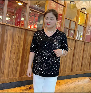 2226女士大版上衣打底衫宽松百搭显瘦V领长袖t恤
