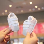 学步鞋 春秋季 防滑软底透气婴儿小白鞋 子1一2岁小童阿甘鞋 女宝宝鞋