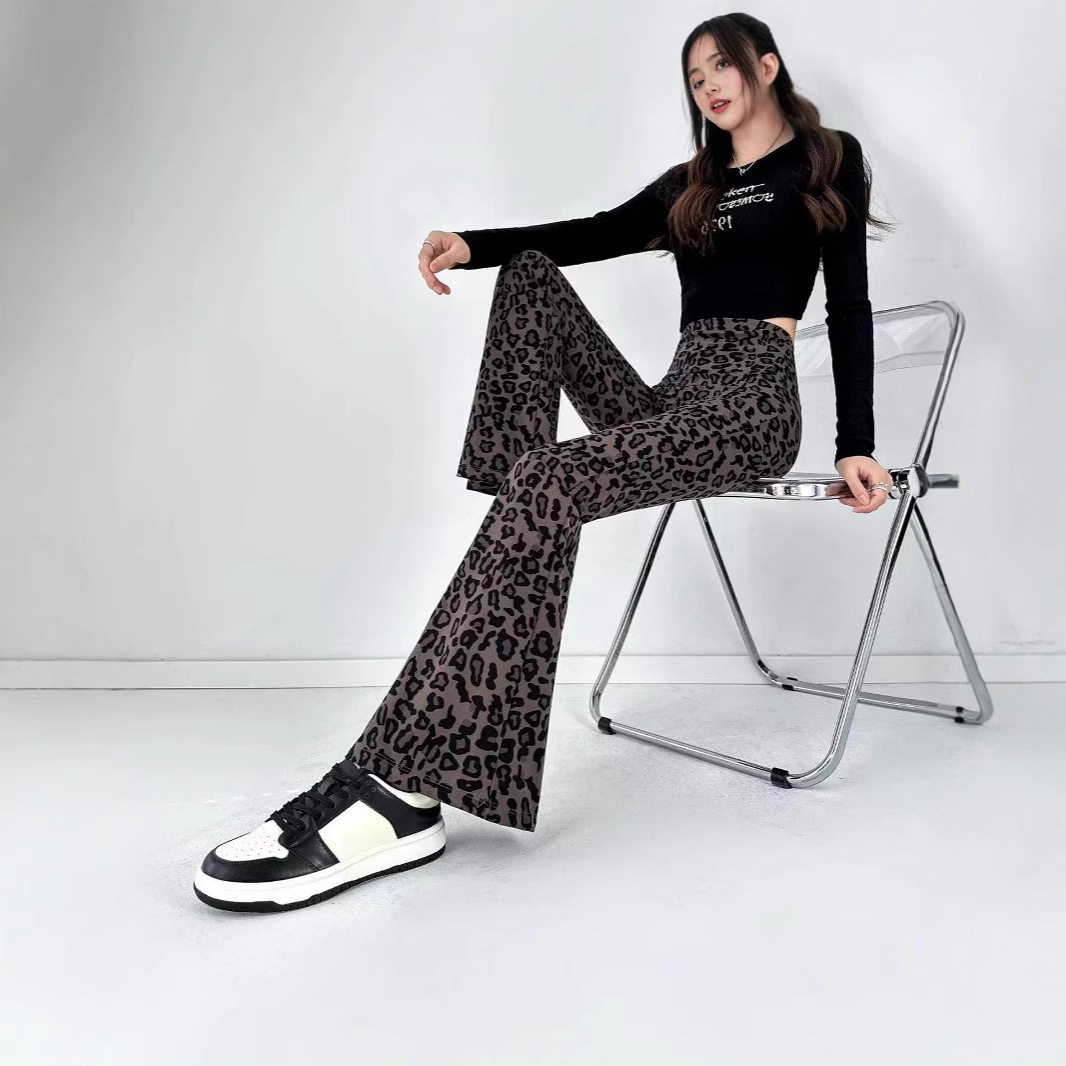 豹纹喇叭裤微喇裤鲨鱼裤高腰微喇叭显瘦时尚女裤微喇裤bombshell