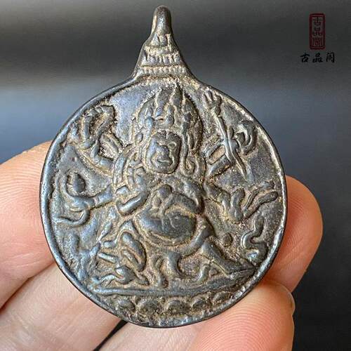 藏式天铁黑漆古皮壳六臂大黑天护法九宫八卦牌吊坠包挂坠项链配饰