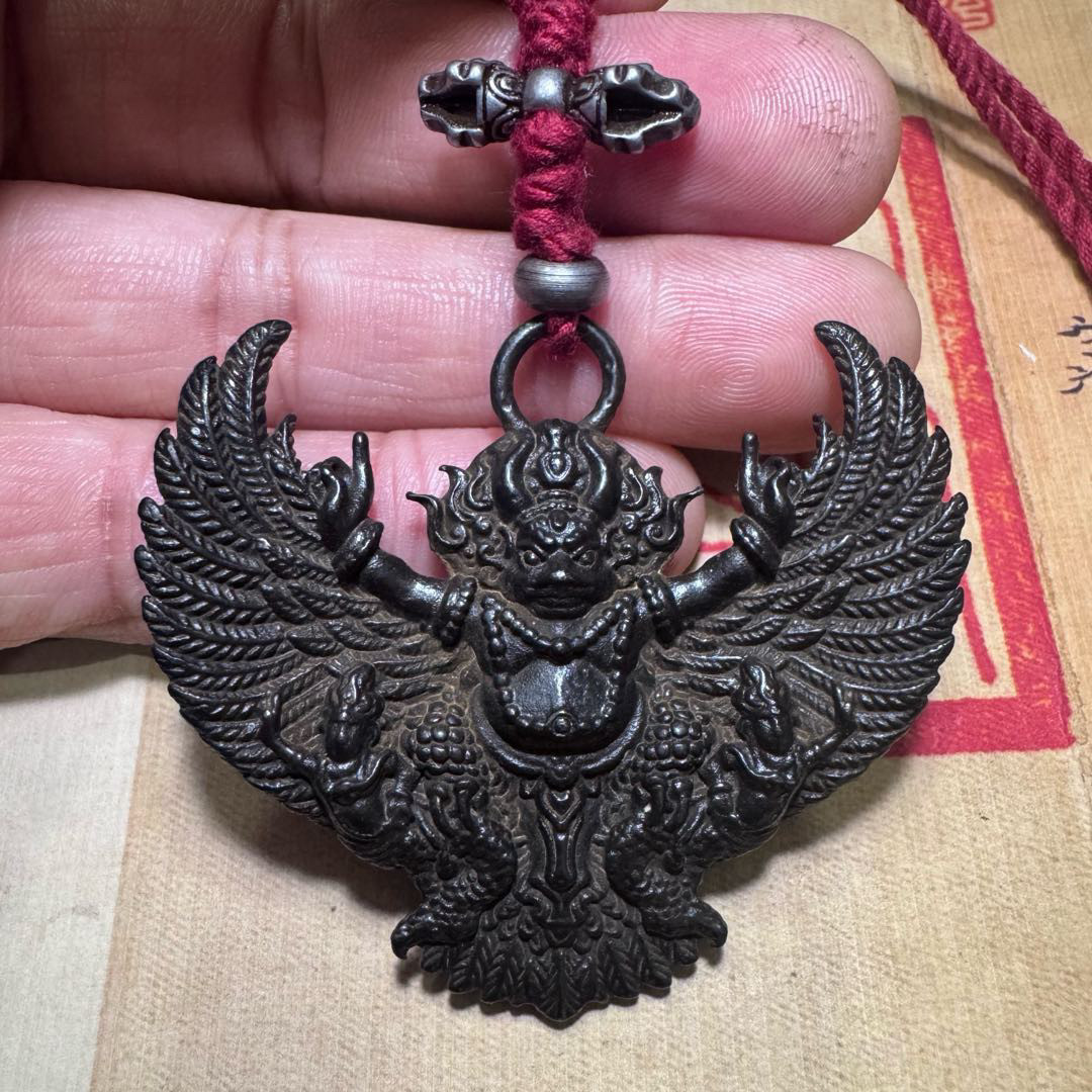 复古藏传寒铁托甲大鹏金翅鸟吊坠天铁护法大鹏鸟挂坠国风藏式饰品图片
