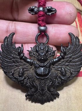 复古藏传寒铁托甲大鹏金翅鸟吊坠天铁护法大鹏鸟挂坠国风藏式饰品
