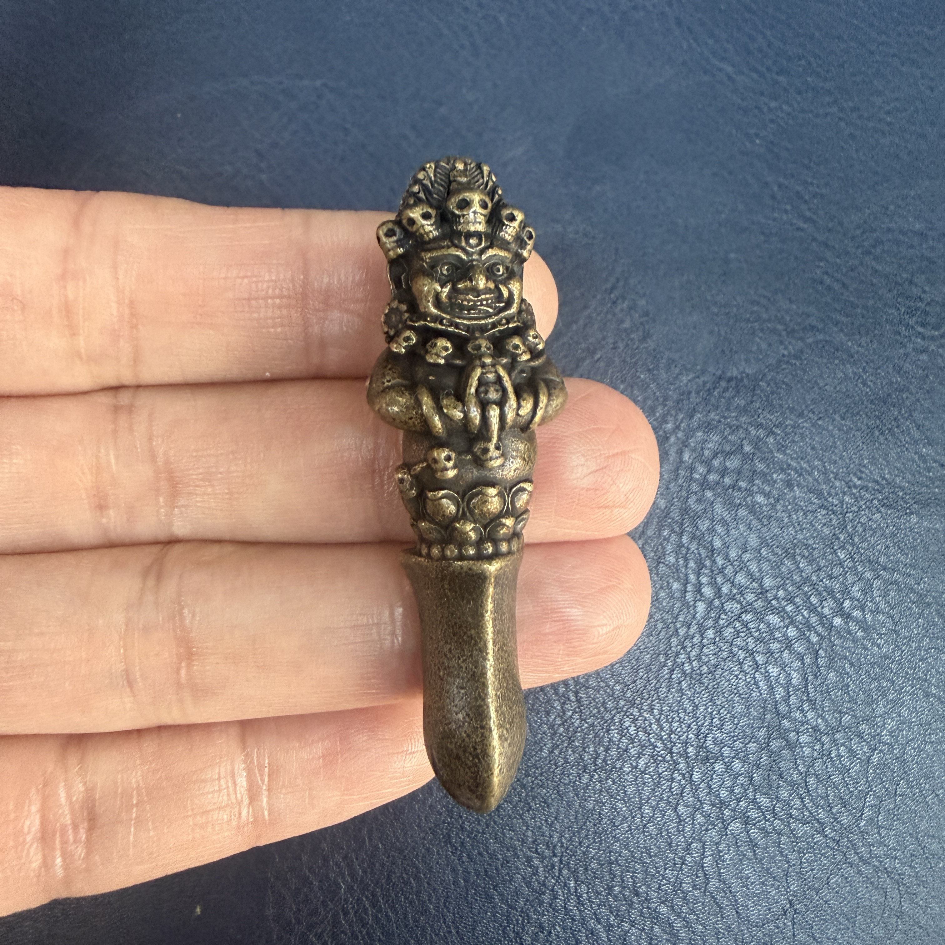 西藏利玛铜法器黄铜普巴金刚杵金刚橛项链吊坠特色文玩配饰挂件