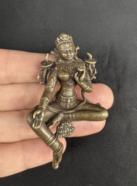 仿古藏传绿度母利马铜密宗黄铜佛像挂件配饰吊坠藏式文玩随身挂佛