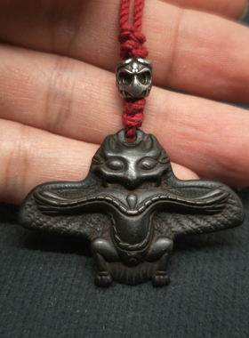 尼泊尔西藏寒铁大鹏鸟护法挂件藏饰民族风迷你天铁托甲小配饰吊坠