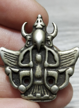 藏式藏银色白铜托甲古朴精品大鹏鸟护身吊坠挂件西藏精品文玩饰品