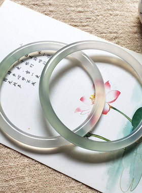 半山半水天然冰透玛瑙镯子 细圆条美人镯叮当镯 女款天然玉石手镯