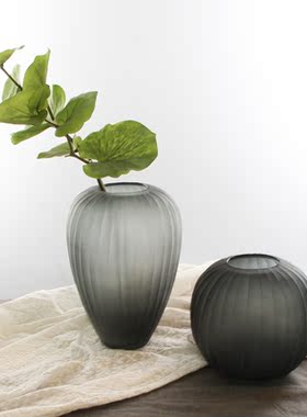 百花园烟灰色圆形玻璃花瓶装饰摆件现代简约家居客厅酒店