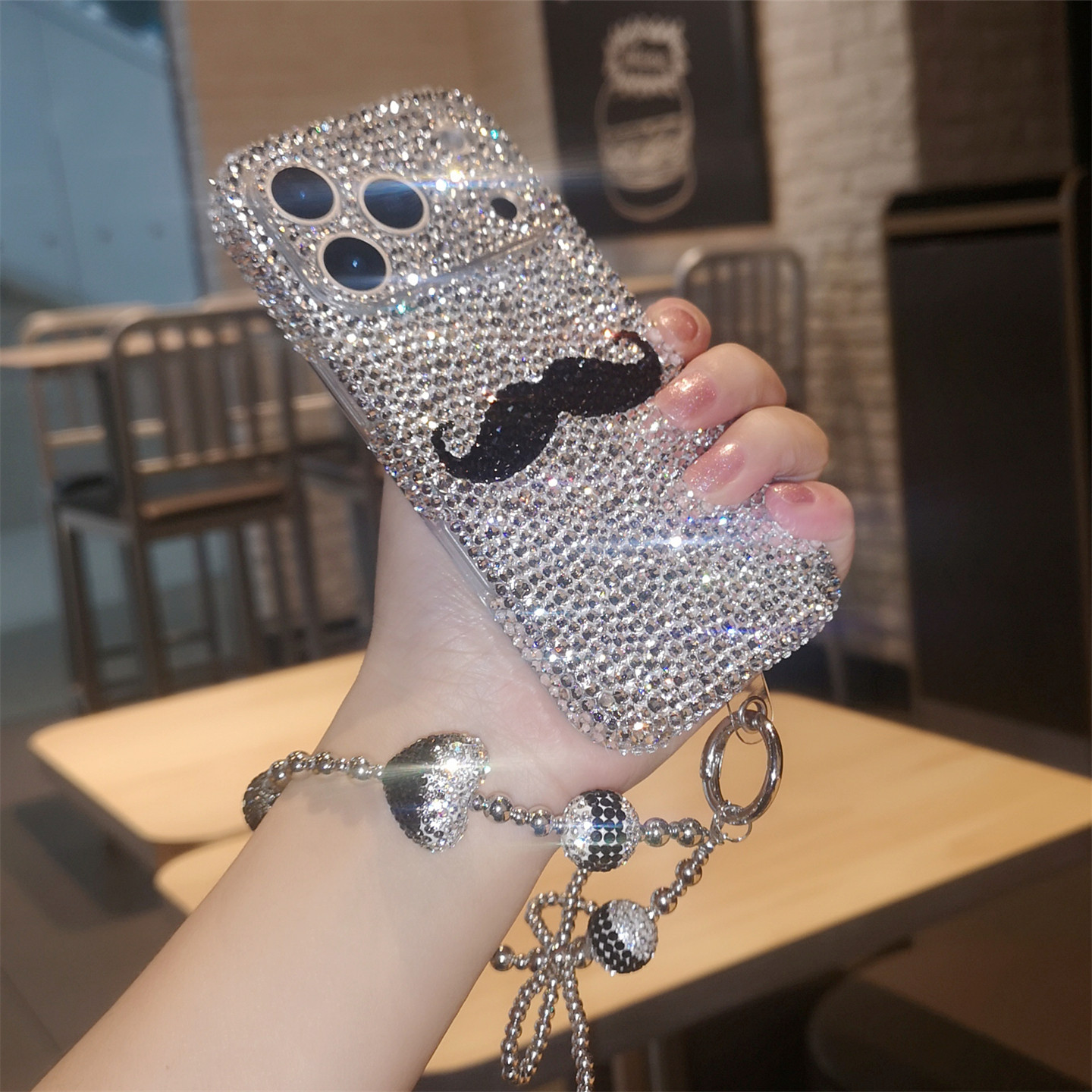 网红新款适用于iphone17pro max苹果16手机壳Air高级感水钻15plus小众创意个性胡子14保护套13全包防摔12女