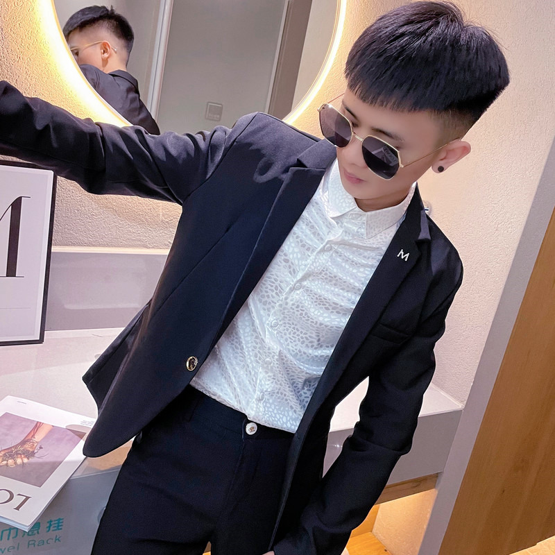 新款韩版外套纯色男青年小西装