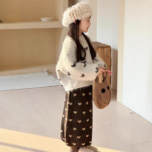 上衣 三年级 慵懒风杏色圆领长袖 韩版 宝宝流苏爱心毛衣 女童冬季