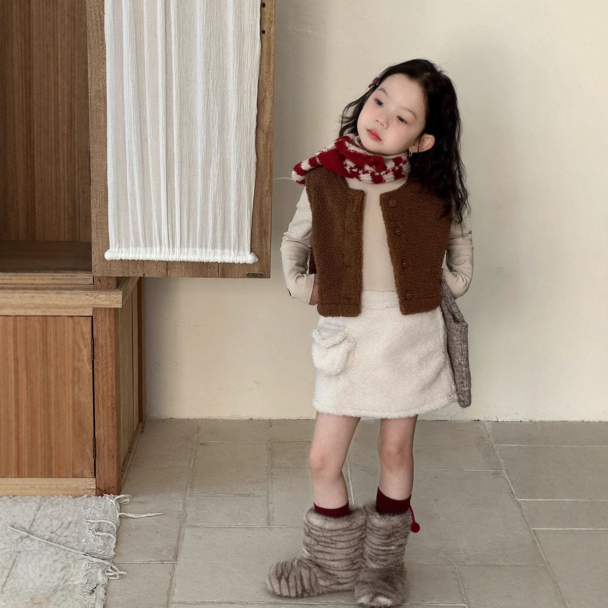 2025秋冬新款童装女童短款小马甲