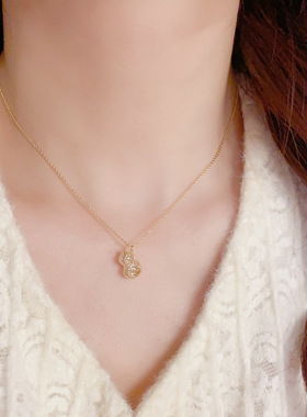 小众时尚气质百搭微镶锆石白玉髓葫芦吊坠项链个性精致超闪锁骨链