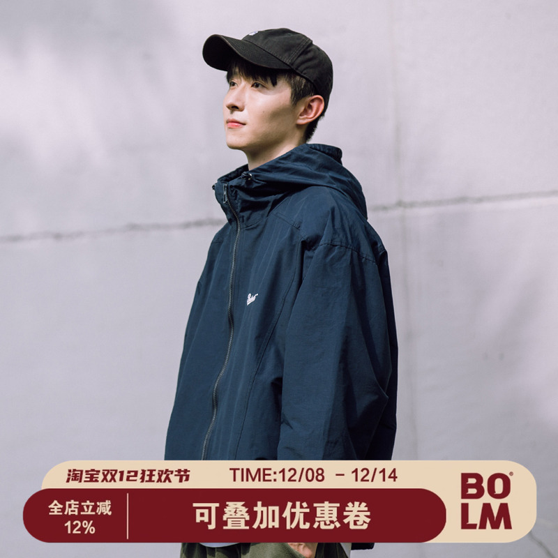 春秋防风防水连帽冲锋衣夹克外套