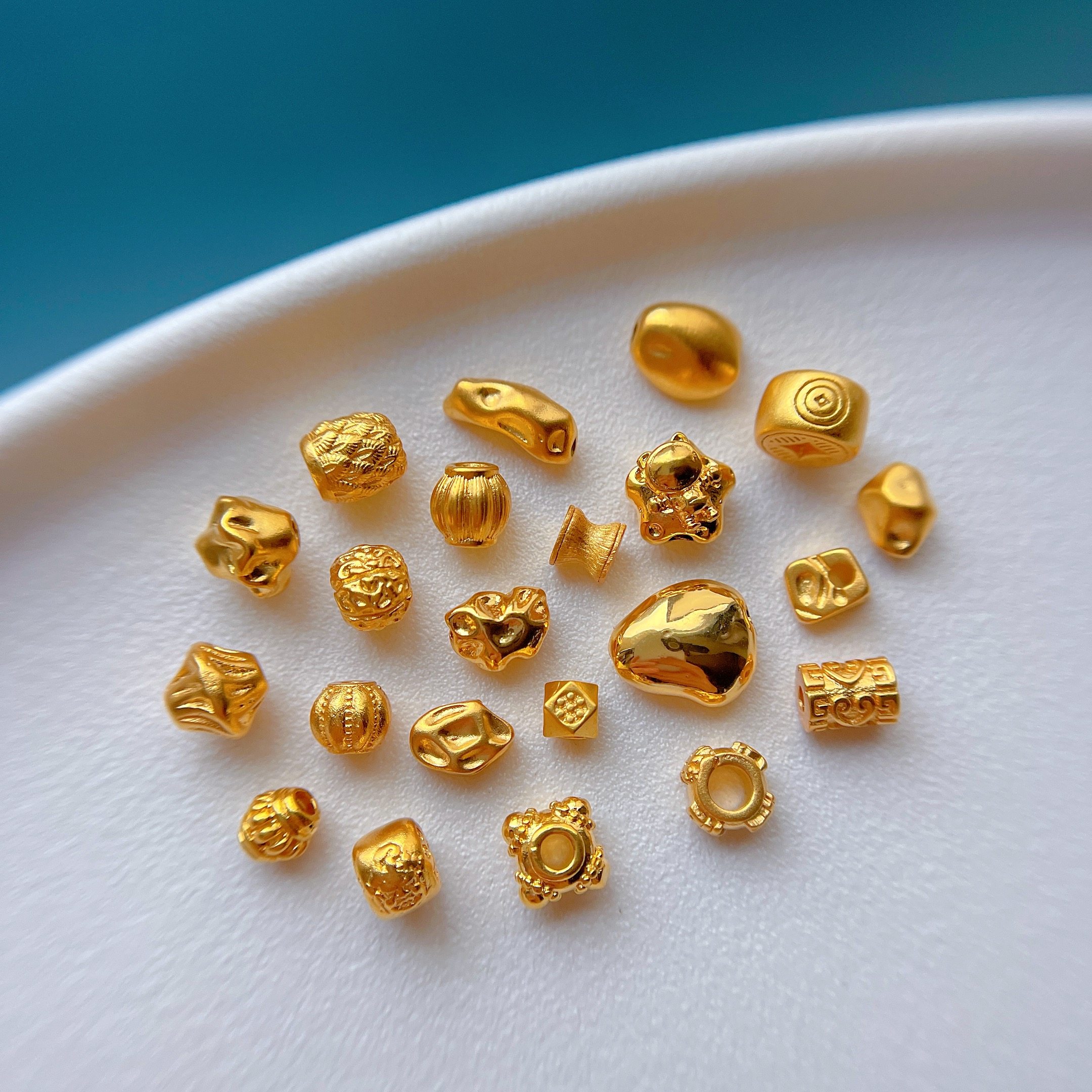 包24K金保色配件錾刻瓜珠金刚宇航员莲花黄财神八棱珠隔珠不规则,饰品/流行首饰/时尚饰品新,其他DIY饰品配件,淘宝优惠券,粉丝福利购,淘宝优惠卷