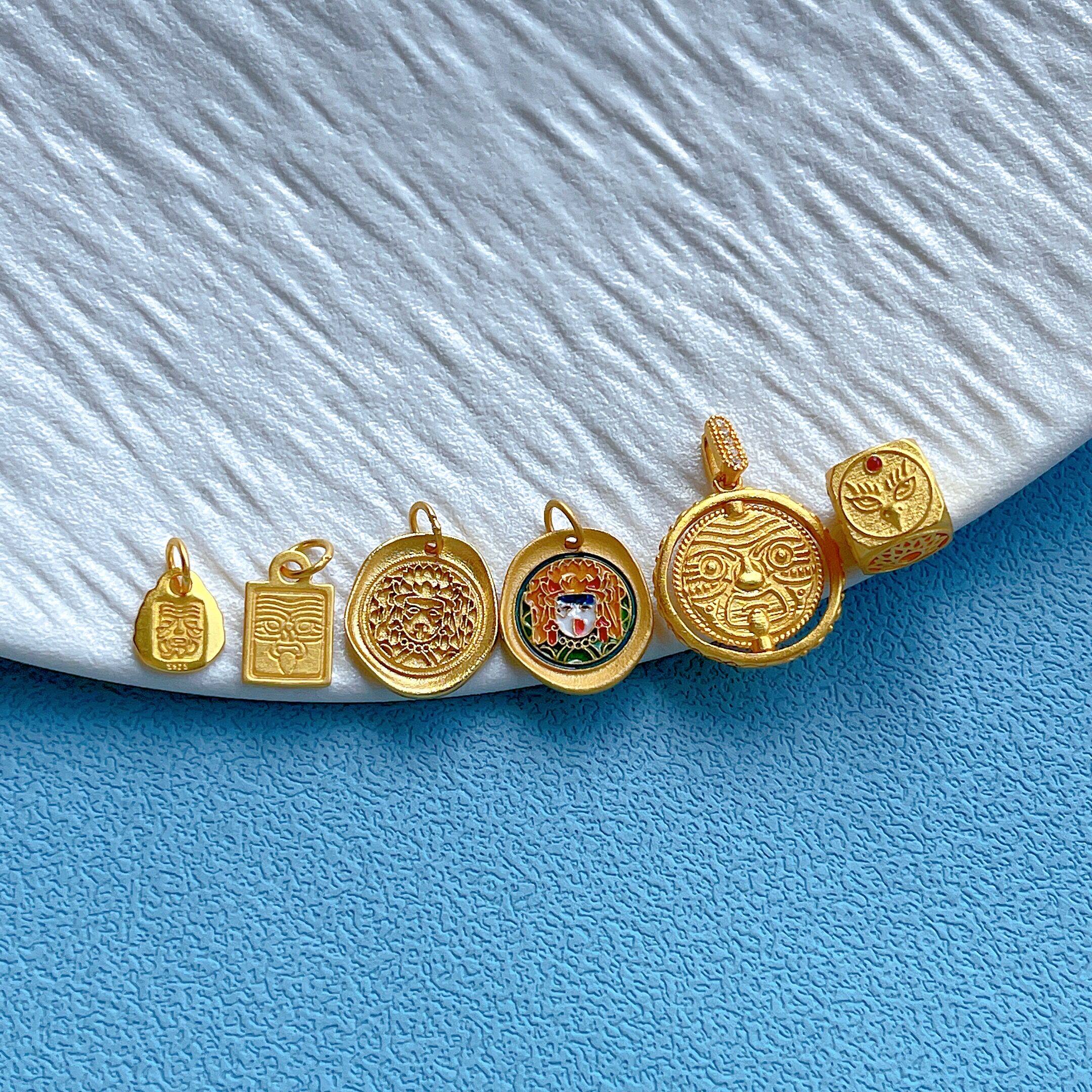 古法金s925银镀24k金配件錾刻烧蓝扎基拉姆吊坠四方财神隔珠子diy