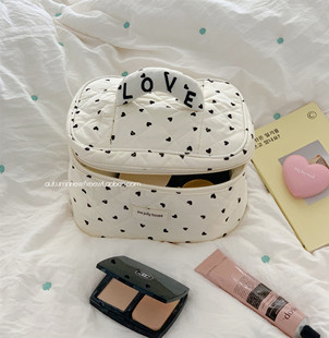 谁懂啊？真的好能装！ins波点化妆包大容量简约旅行收纳袋洗漱包