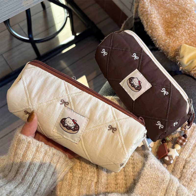 可爱猫咪笔袋高颜值ins风女生大容量文具盒创意卡通小学生铅笔盒