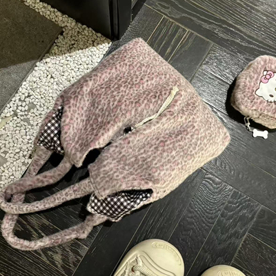 粉色豹纹包包女款大容量手提单肩包上班日常通勤百搭秋冬毛绒包