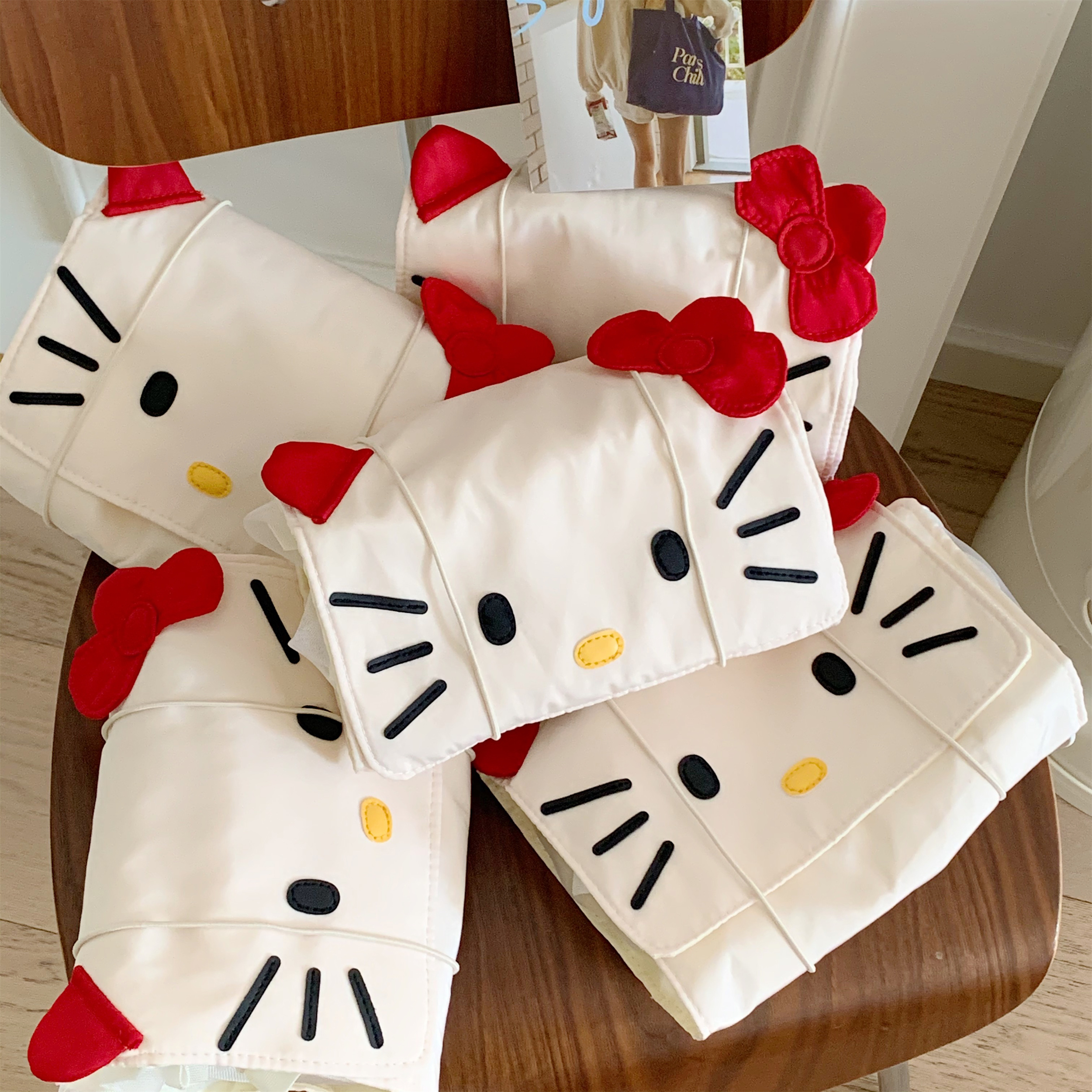 化妆包女便携大容量可拆卸