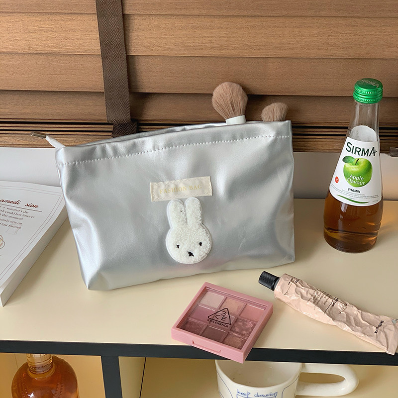 可爱化妆包大容量女手拿化妆刷收纳包便携外出旅行洗漱包补妆包