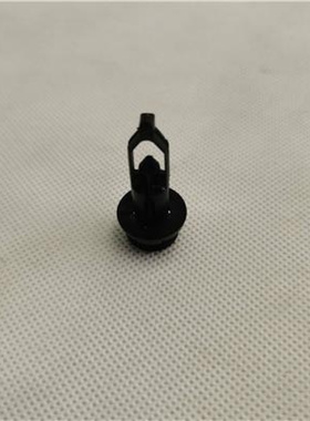 适用福田汽车前保险杠卡扣P1531020015A0