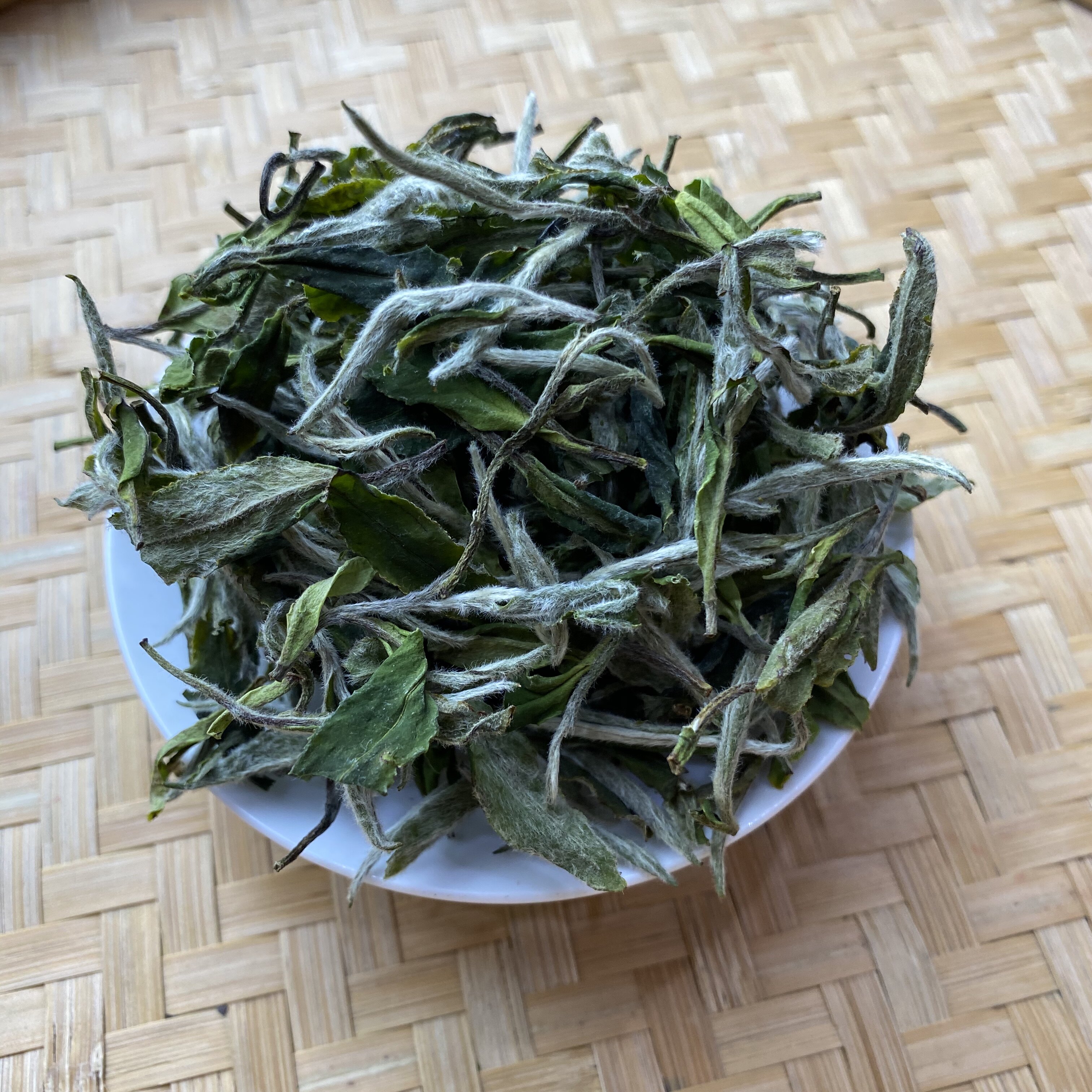 2020年白牡丹春茶散装福鼎白茶